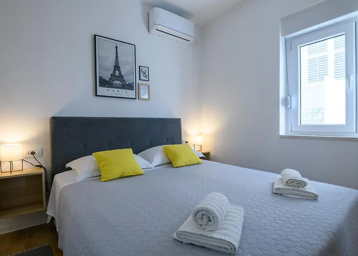 Apartment Emaro